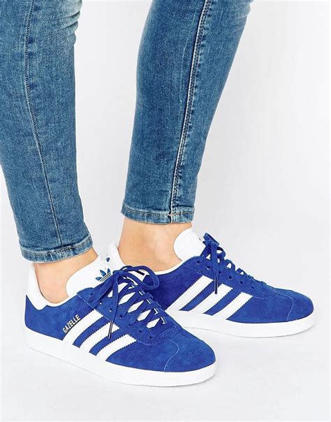 adidas blue sneakers women.